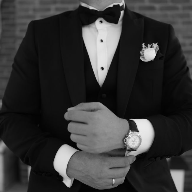 Sada korsáží a boutonniér